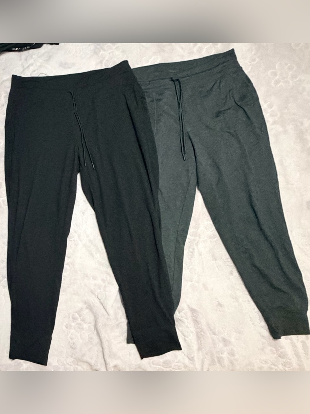 Women’s Large Jogger Pants Bundle